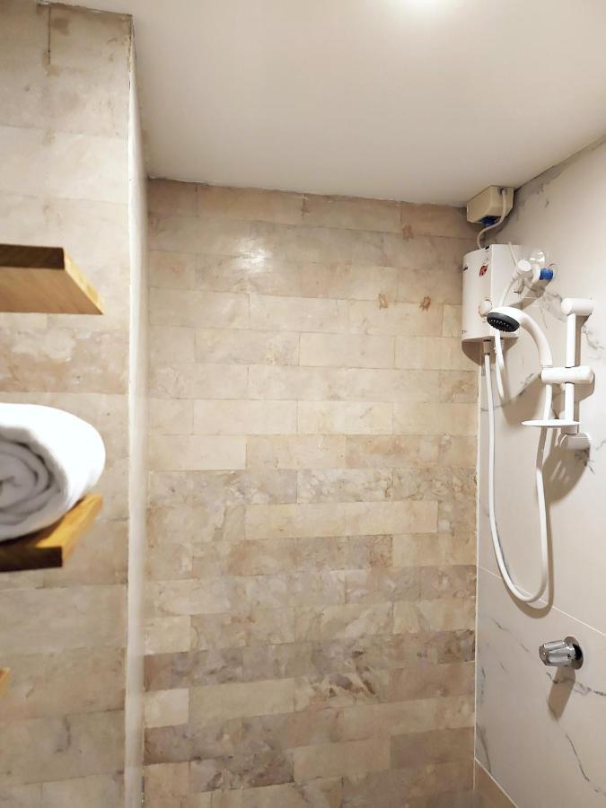 Anex Hotel Near Us Embassy Manila Dış mekan fotoğraf