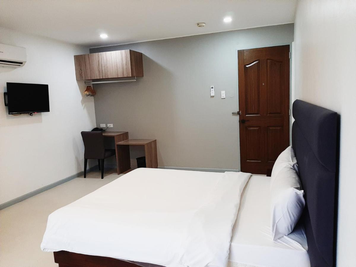 Anex Hotel Near Us Embassy Manila Dış mekan fotoğraf
